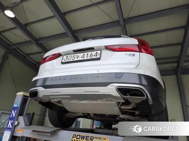 Volvo V90 Cross-Country 2020 Белый из Кореи, фото 2