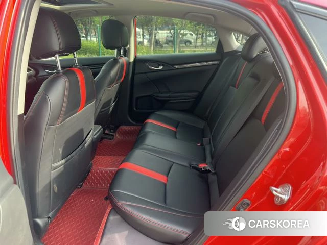 Honda Civic id 4263468 из Китая 8