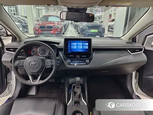 Toyota Corolla 2022 Белый из Китая, фото 2