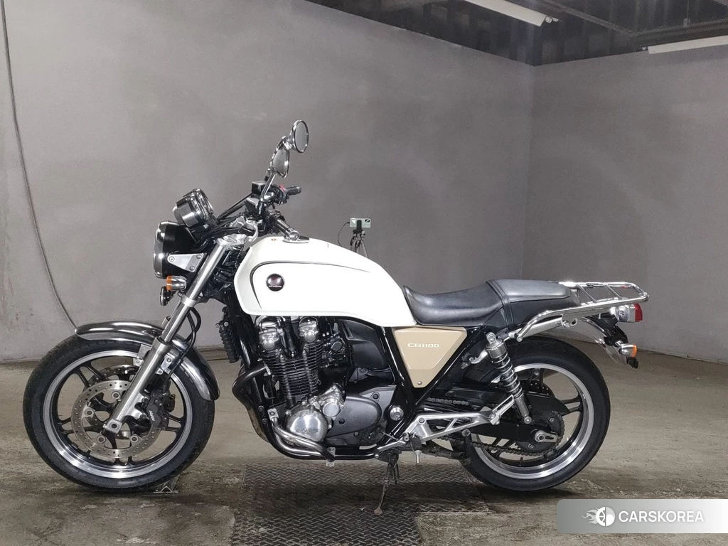 Проданный Honda CB1100 2010 из Японии