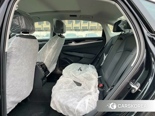 Volkswagen Passat id 4260322 из Китая 9
