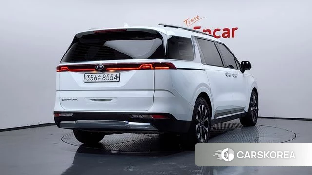 Kia Carnival 4th generation id 4389778 из Кореи 12