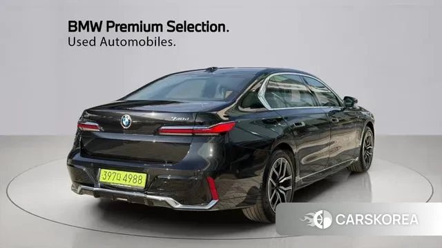 BMW 7 Series (G70) 2025 Черный из Кореи, фото 2