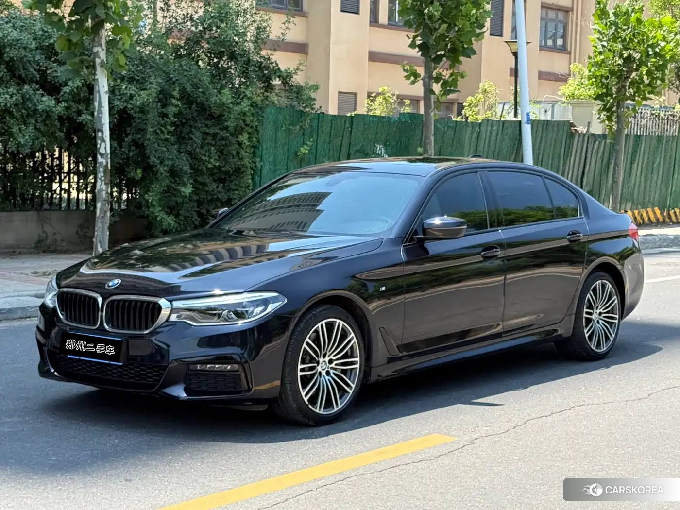 BMW 5 series 2018 Черный из Китая, фото 2