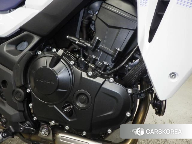 Engine photo