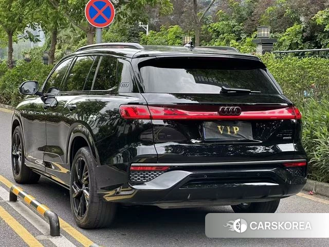 Audi Q6 2023 Черный из Китая, фото 6