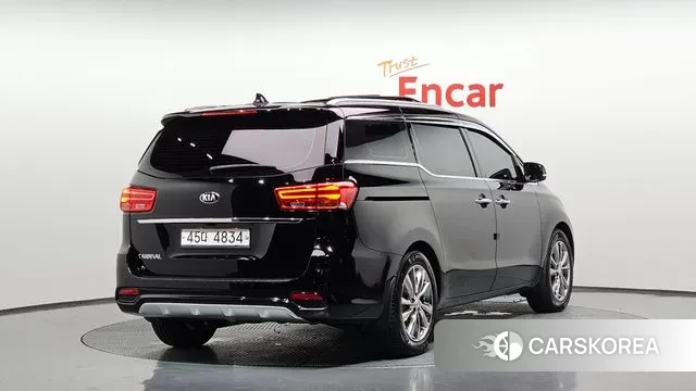 Kia The New Carnival id 3209816 из Кореи 12