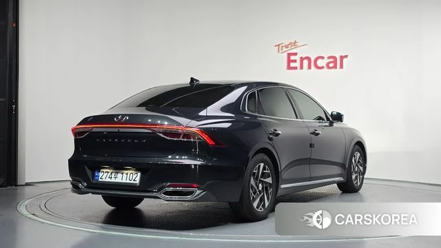 Hyundai The New Grandeur IG Hybrid id 4594141 из Кореи 12