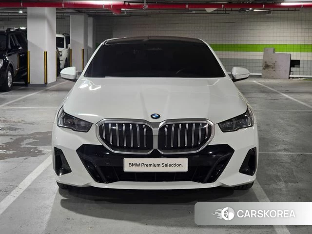 BMW 5 Series (G60) id 4686740 из Кореи 12