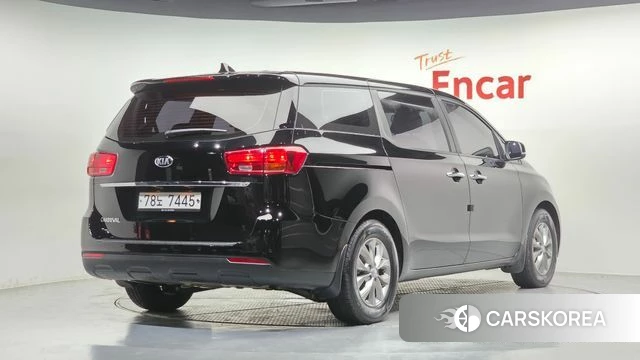 Kia The New Carnival id 4356760 из Кореи 12