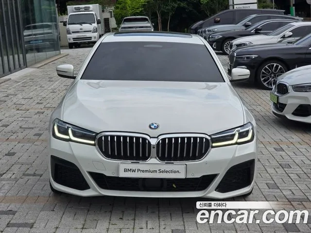 BMW 5 Series (G30) id 2874089 из Кореи 8