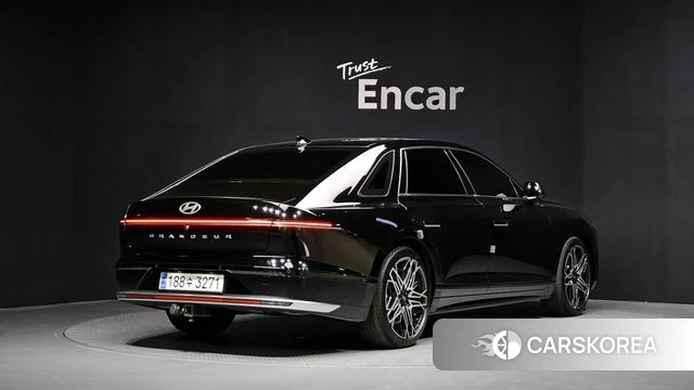Hyundai Grandeur Hybrid (GN7) id 4315562 из Кореи 12