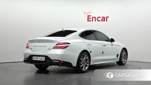 Genesis The New G70 id 4323534 из Кореи 12