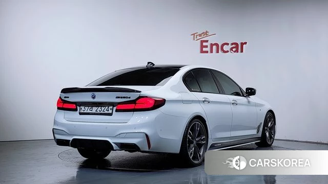 BMW 5 Series (G30) id 4285734 из Кореи 12