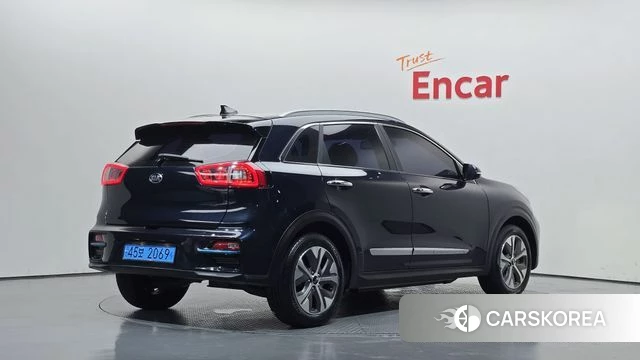 Kia Niro EV id 4769684 из Кореи 12
