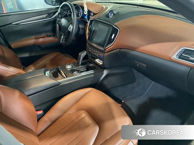 Maserati Ghibli 2019 Белый из Китая, фото 3