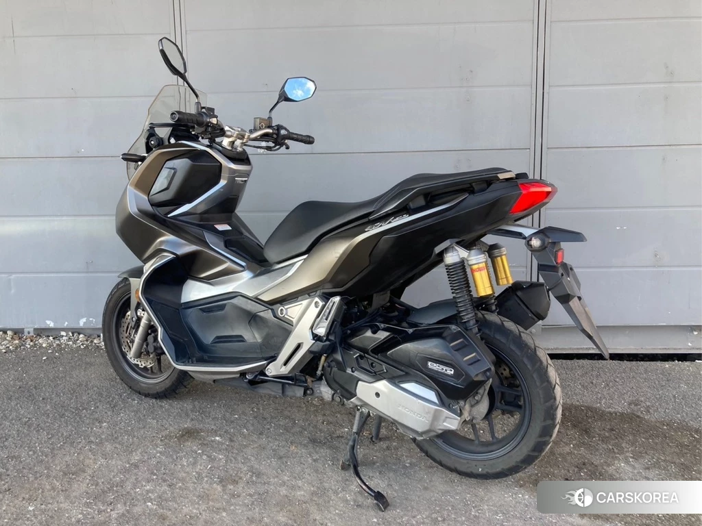 Проданный Honda ADV150 2019 из Японии, фото 2