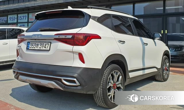 Kia Seltos 2021 Белый из Кореи, фото 3