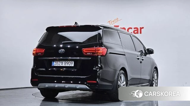 Kia The New Carnival id 3942504 из Кореи 12