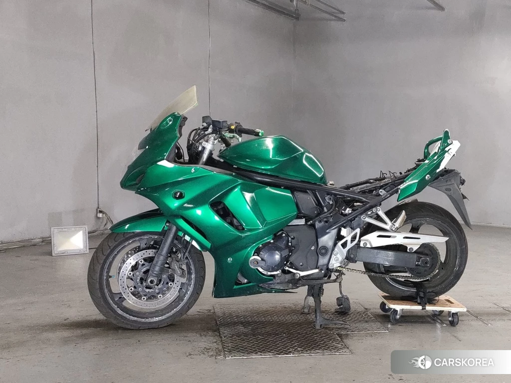 Проданный Suzuki BANDIT 1250F 2010 из Японии, фото 2