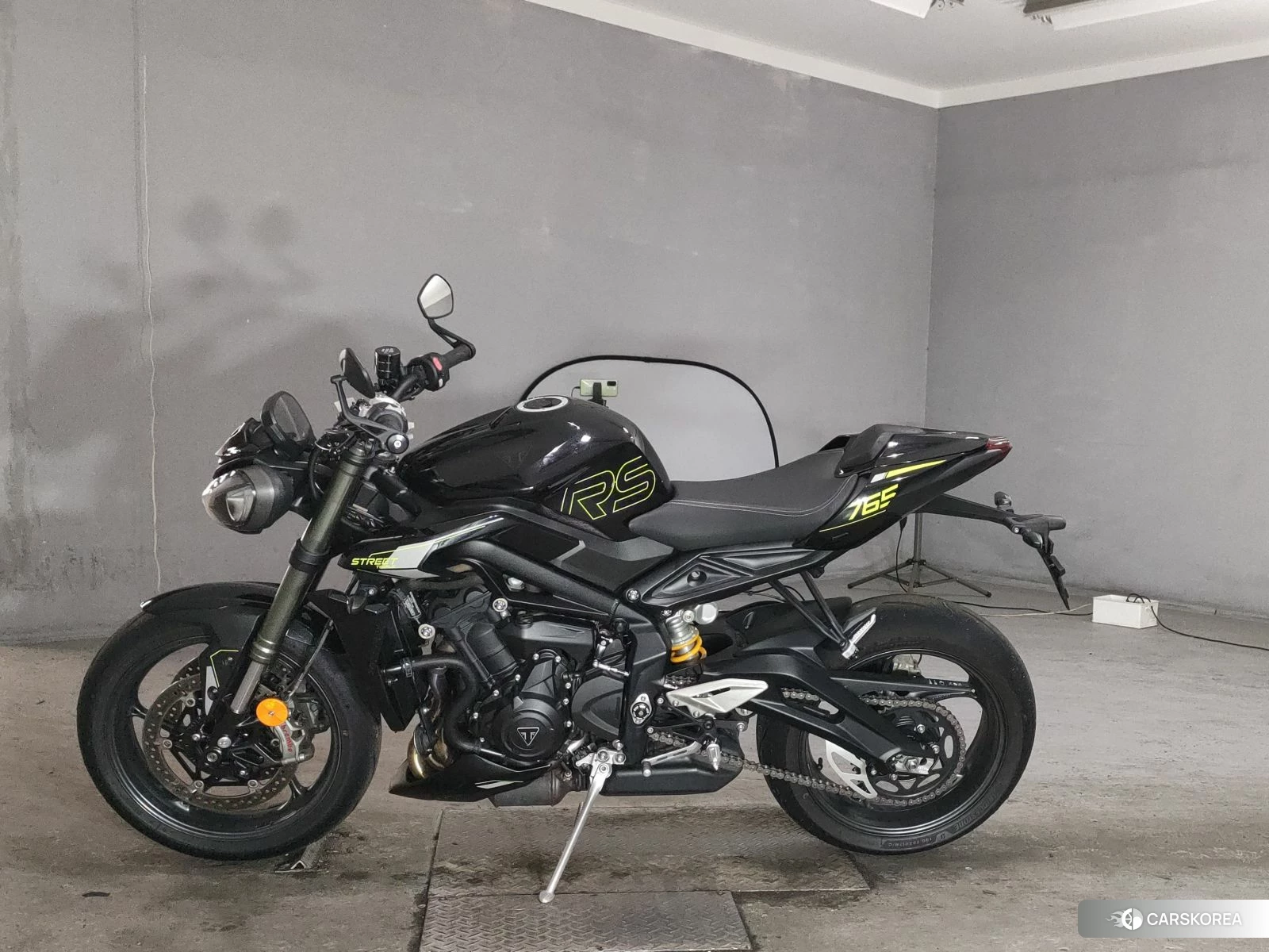 Triumph STREET TRIPLE 765 RS 2025 из Японии
