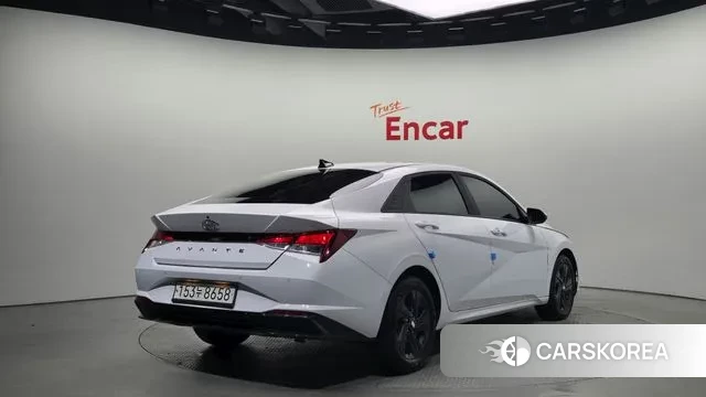 Hyundai Avante Hybrid (CN7) id 3148429 из Кореи 12