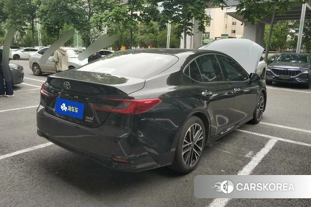 Toyota Camry 2024 Черный из Китая, фото 6