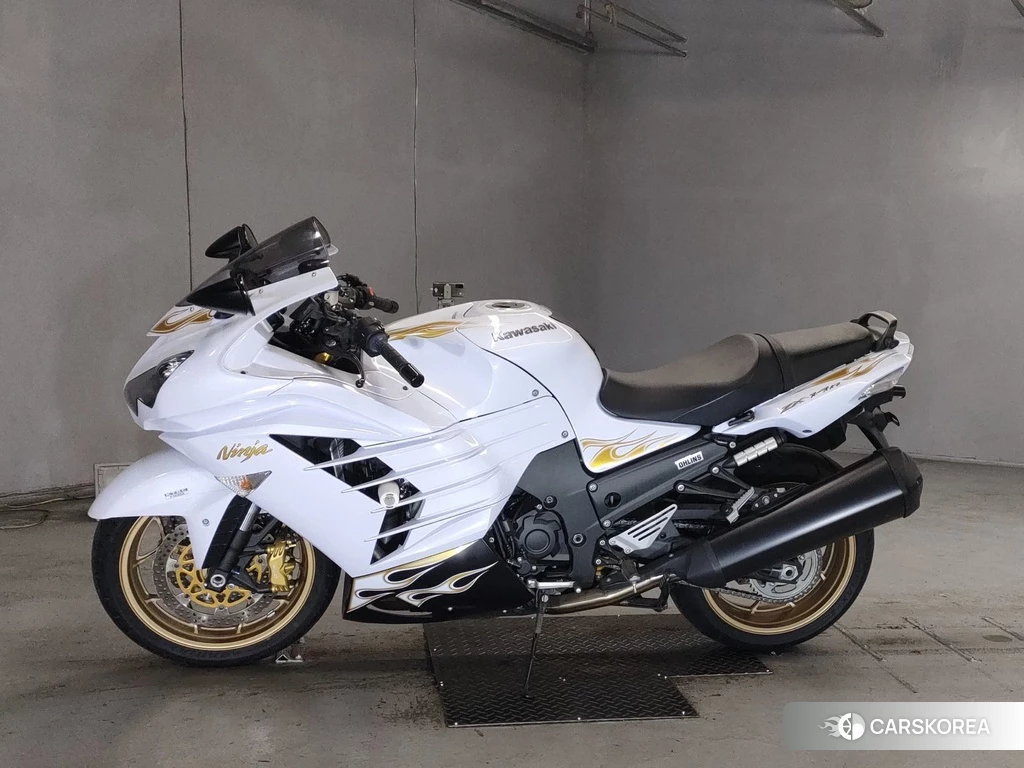 Проданный Kawasaki ZX-14R NINJA 2014 из Японии, фото 2