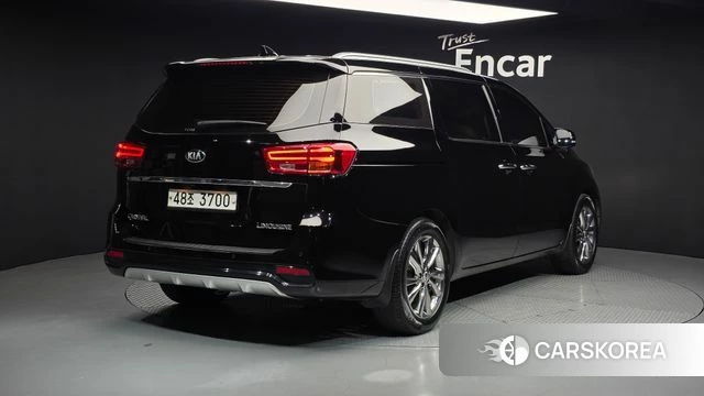 Kia The New Carnival id 4435418 из Кореи 12