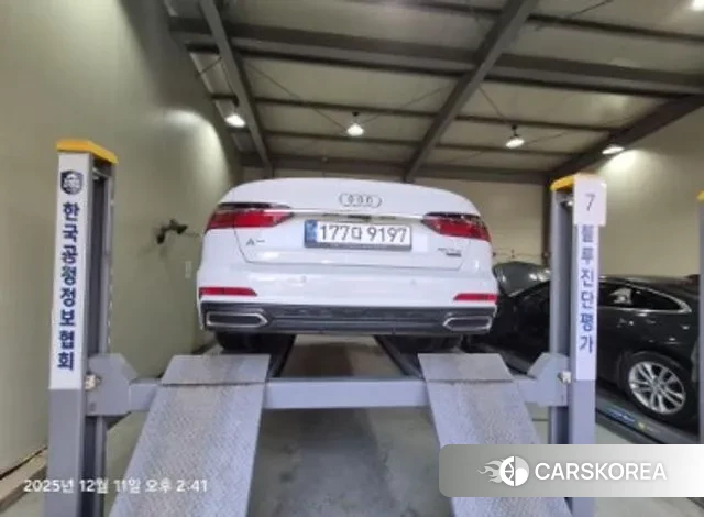 Audi A6 (C8) 2022 Белый из Кореи, фото 2