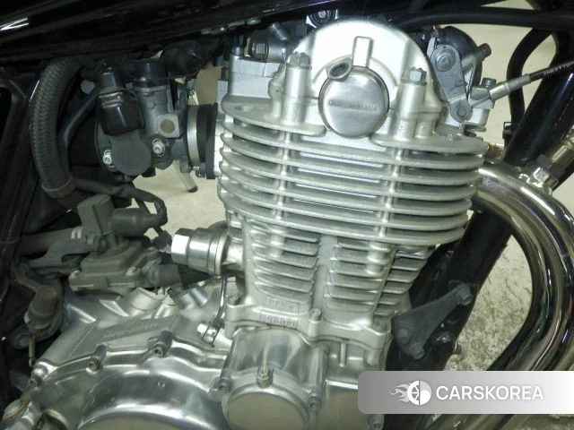 Engine photo
