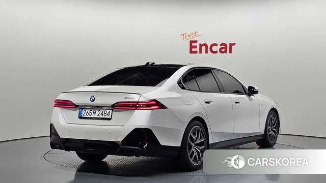 BMW 5 Series (G60) id 4629899 из Кореи 12