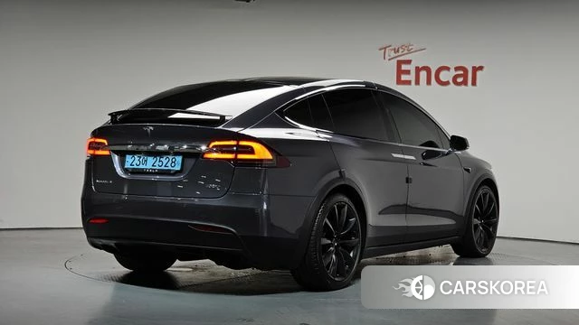 Tesla Model X id 4587223 из Кореи 12