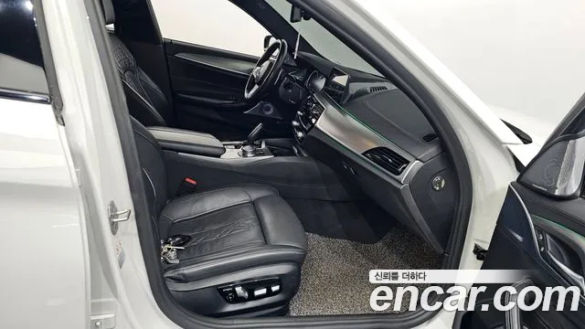 BMW 5 Series (G30) id 2633785 из Кореи 12