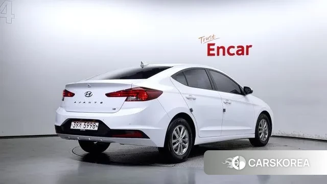 Hyundai The New Avante AD id 3000381 из Кореи 12