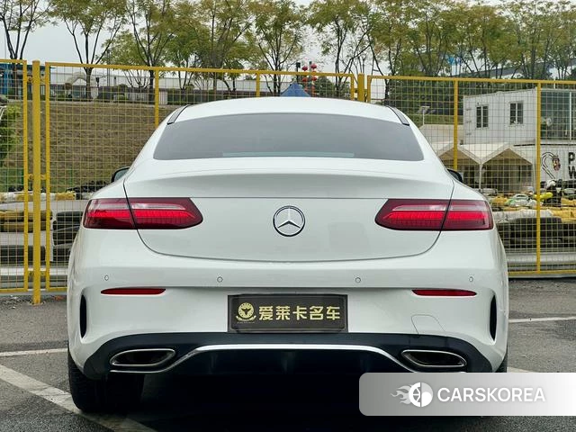 Mercedes-Benz E-class (imported) 2023 Белый из Китая, фото 4