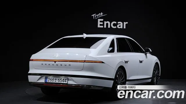 Hyundai Grandeur (GN7) id 2696163 из Кореи 12