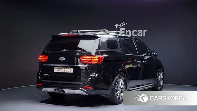 Kia The New Carnival id 3484951 из Кореи 12