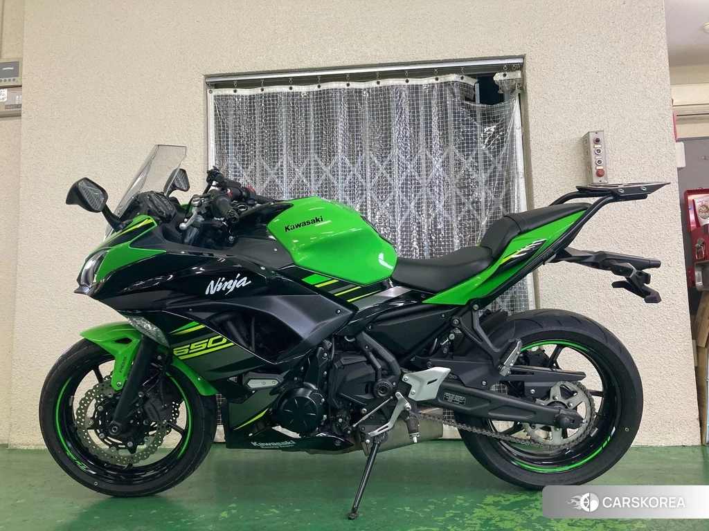 Проданный Kawasaki Ninja 650 ABS KRT 2018 из Японии, фото 2