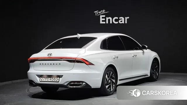 Hyundai The New Grandeur IG Hybrid id 2885385 из Кореи 12