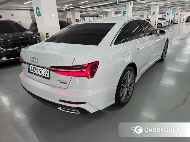 Audi A6 (C8) id 3452693 из Кореи 9