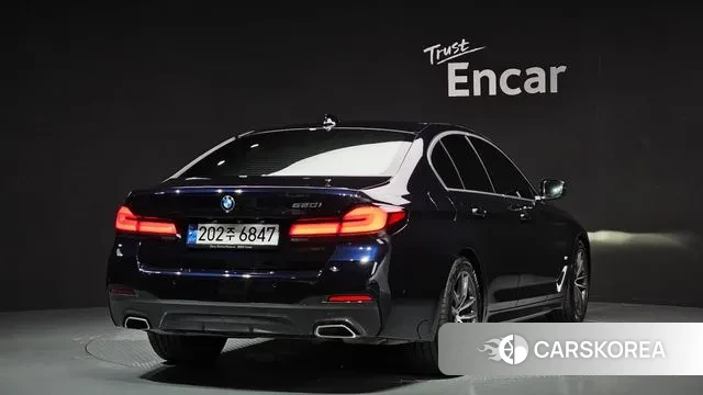 BMW 5 Series (G30) id 2989392 из Кореи 12