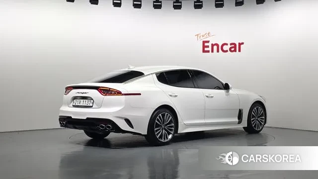 Kia Stinger id 3357418 из Кореи 12