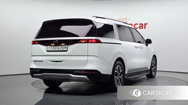 Kia Carnival 4th generation id 3660900 из Кореи 12