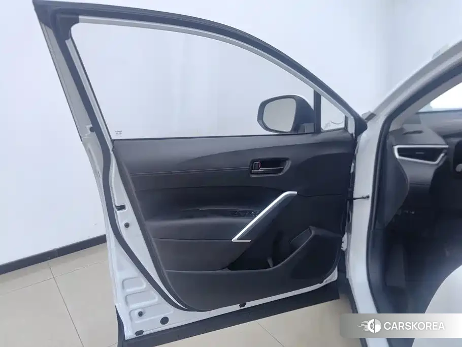Toyota Corolla id 4681159 из Китая 8
