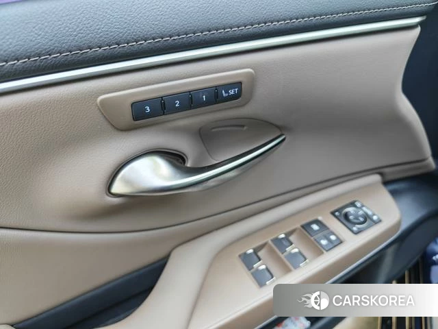 Lexus ES id 4253445 из Китая 7