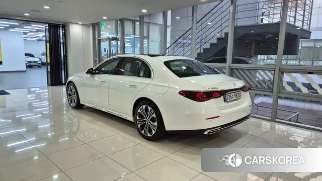 Mercedes-Benz E-Class W214 id 3590401 из Кореи 12