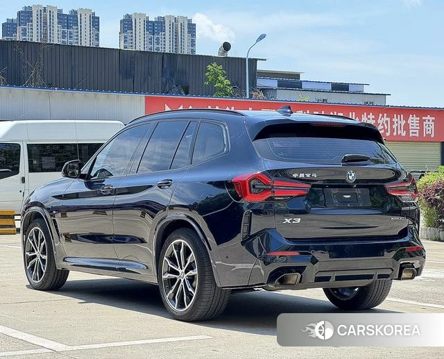 BMW X3 2023 Черный из Китая, фото 2