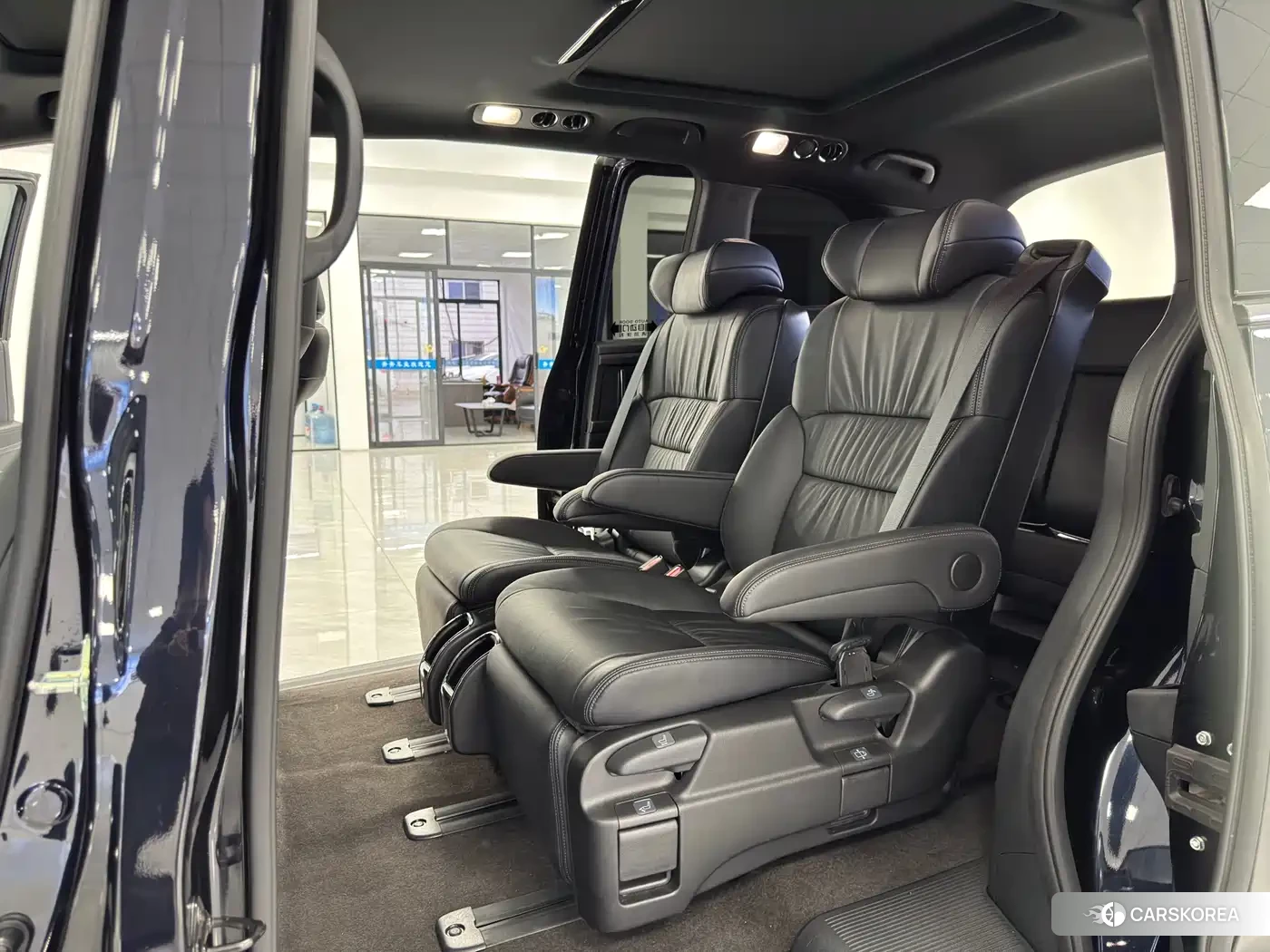 Honda Odyssey id 4653996 из Китая 9