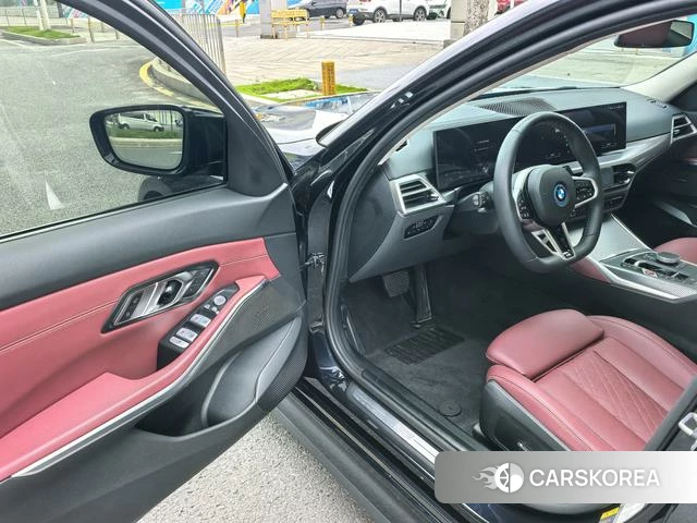 BMW i3 id 4380697 из Китая 12